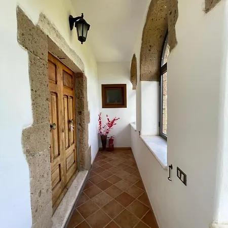 Agriturismo Pietramora Farm stay *